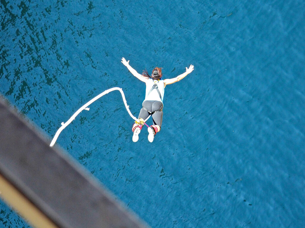 bungee jumping