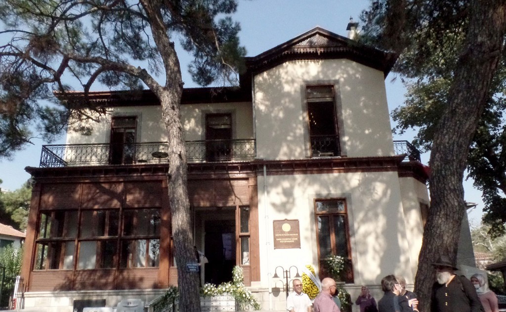 İzmir'de Bulunan Kütüphaneler