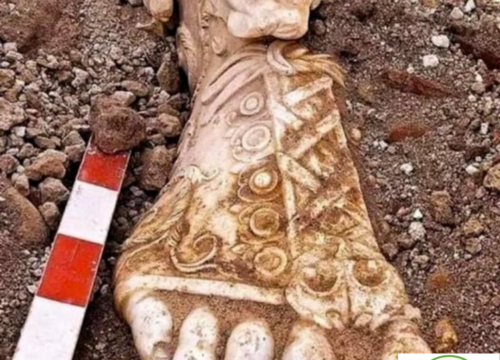 Gizemli Keşifler: Syedra’da Bulunan Marcus Aurelius’un Mermer Ayağı